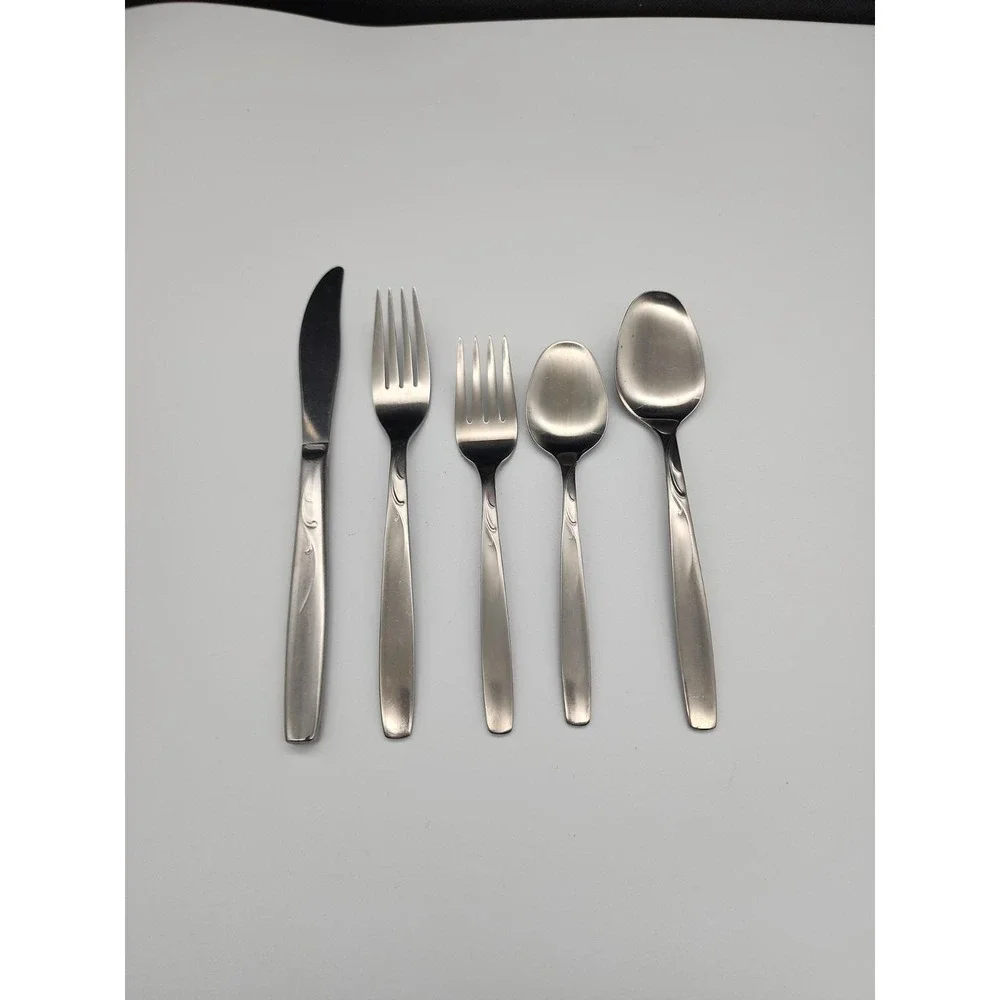 Set Of 5 IS Co International Garden Manor / Brentwood Stainless Flatware Set USA